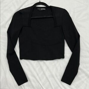 Alice & Olivia The Classics Black LS Knit Top